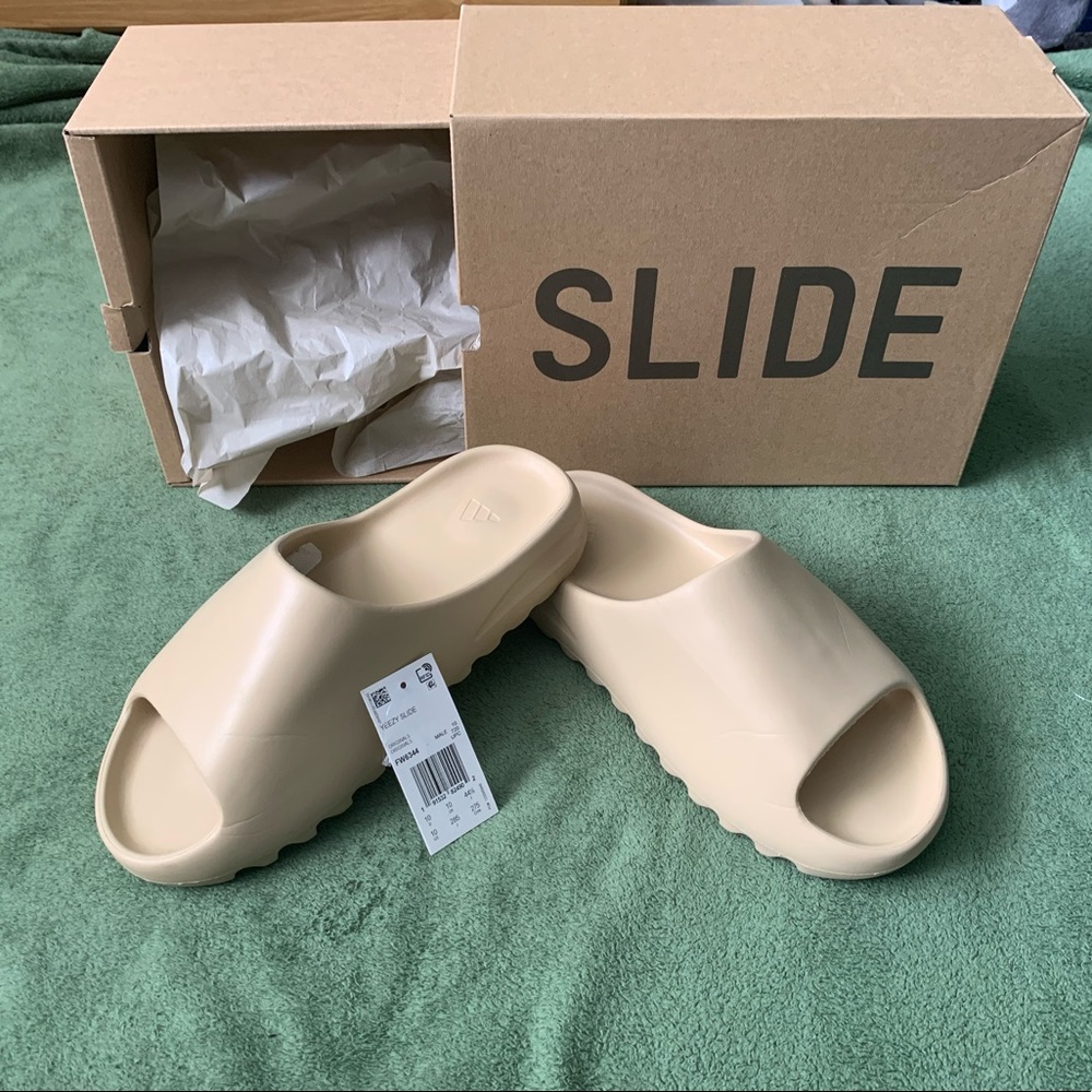 Yeezy Slides